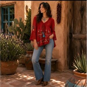 Scully Tunic Top M Red Lace Floral Embroidered Santa Fe Western Boho Folklorist